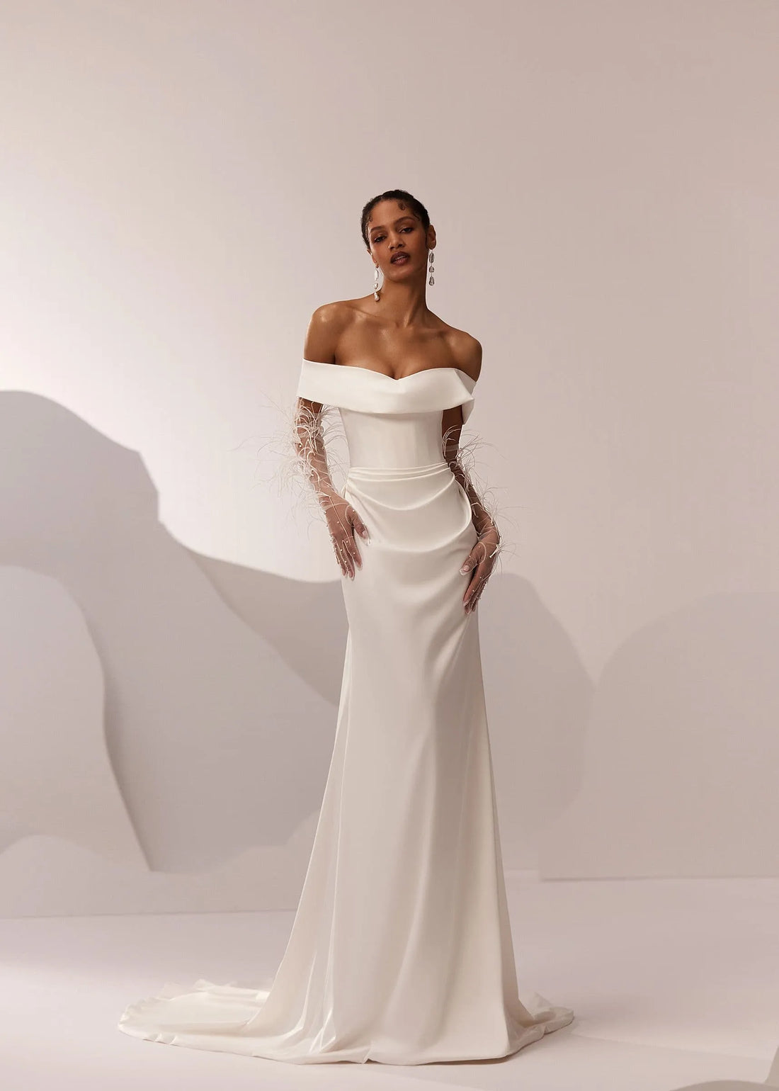 Simple Off the Shoulder Wedding Dresses (No Gloves) Modern Mermaid Dress For Bride Elegant Satin Bridal Gown Vestido De Novia Satin