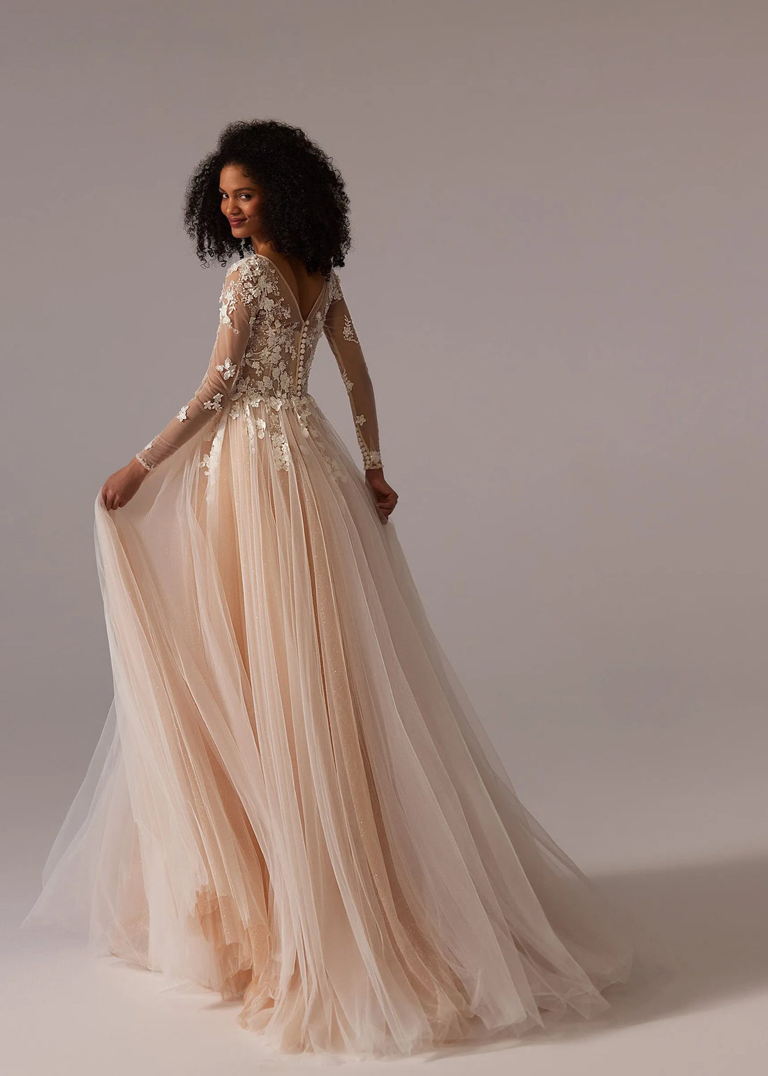 Wedding Dress Long Sleeves Tulle A-Line Bride Gowns vestidos de novia Applique Satin