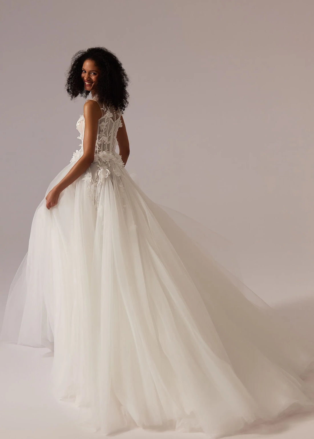 Modern O-neck A-line Wedding Dress Elegant 3D Flowers Tulle Bride Customized Romantic Corset Bridal Gown Vestidos De Novia Satin