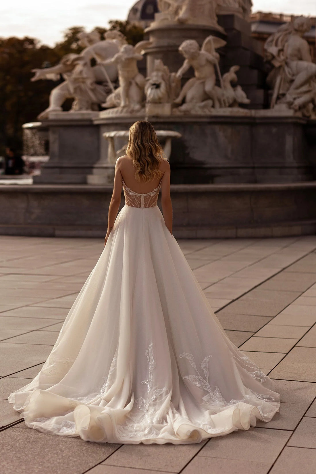 A Line Sexy Hollow Sleeveless Sweetheart Off Shoulder Bride Gowns Vestidos De Noche Fiesta Satin