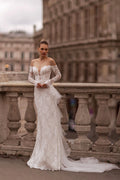 Exquisite Sweetheart Mermaid Wedding Dresses Strapless lace Appliques Court Train Bridal Dresses Satin