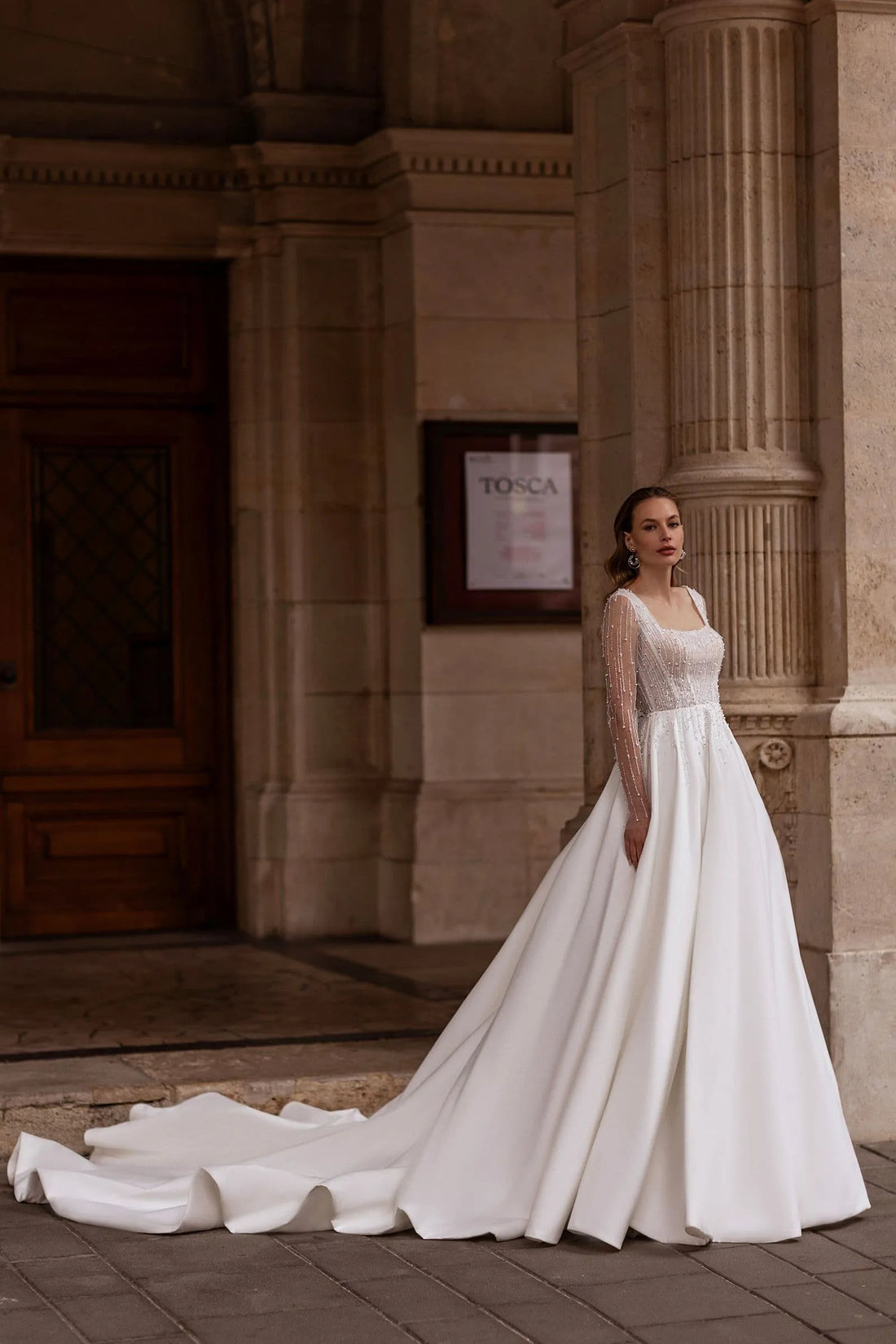 Modest Long Sleeve Bride Robe Vintage A-line Satin Lace Wedding Dress Charming Bridal Gown Satin