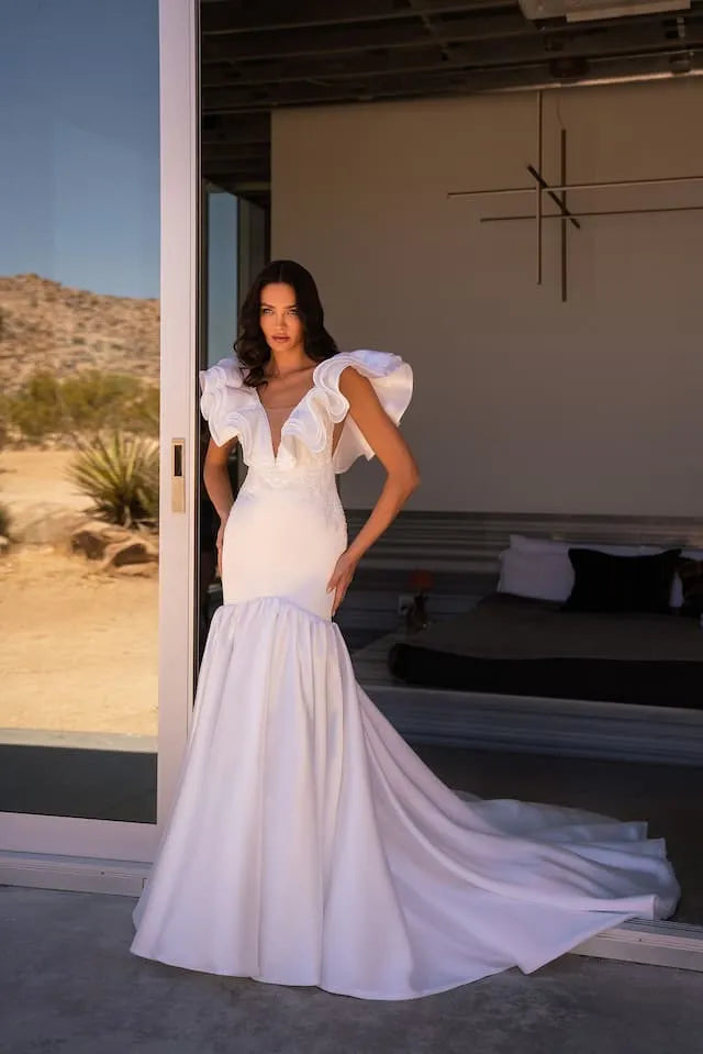 Satin Mermaid Wedding Dress with Delicate Ruffles Shoulder for Brides Elegant Timeless Bridal Dress Satin