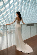 Long Sleeve Mermaid Wedding Dress Beach V-Neck Lace Appliques Sweep Train Satin