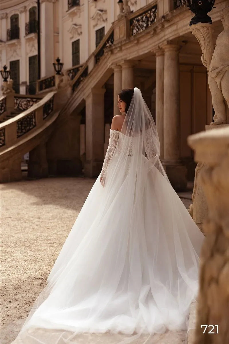 Lace Appliques Wedding Dress Modest Long Sleeve Bridal Gown Customized Elegant A-line Tulle Dresses For Bride Satin