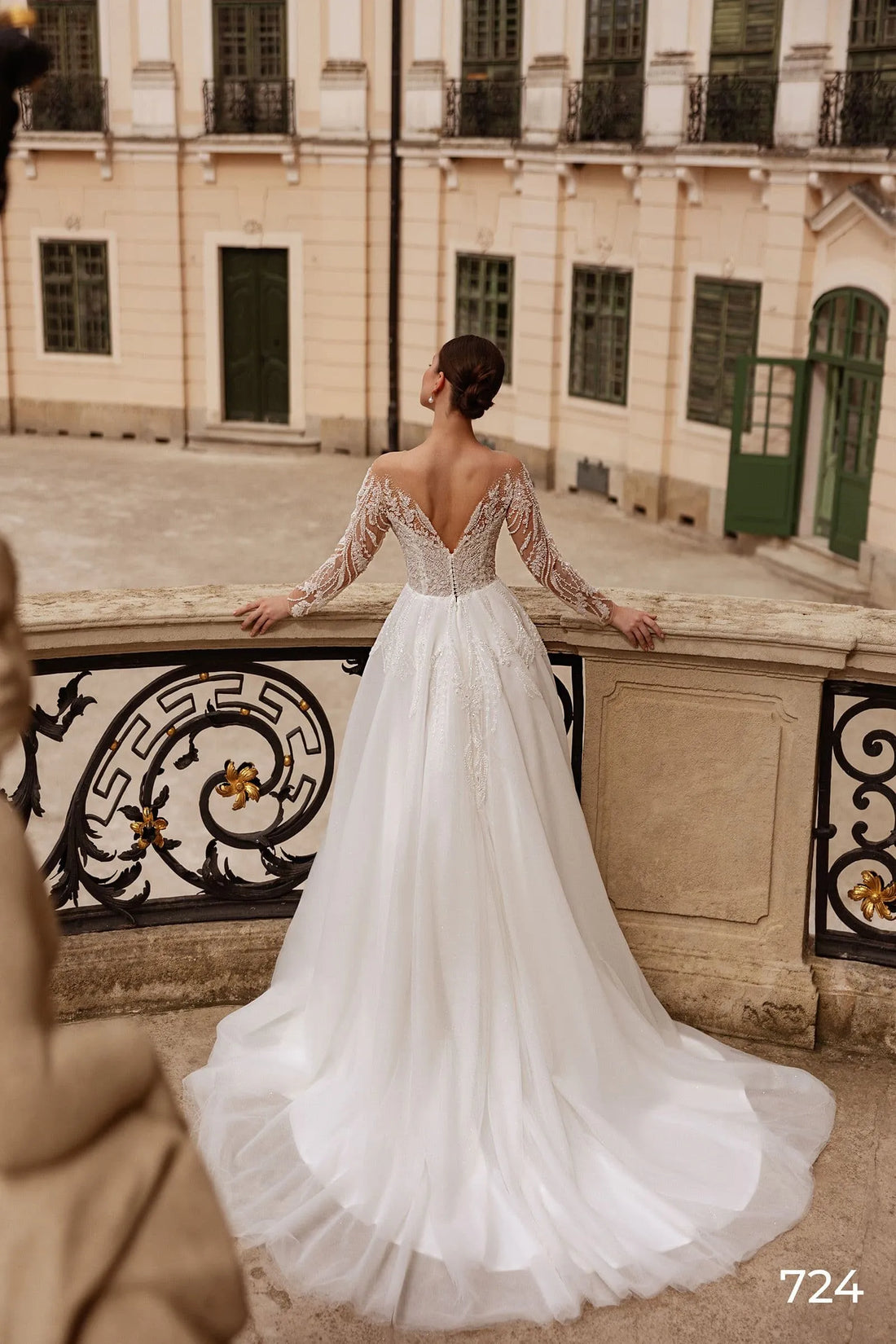 Wedding Dress Sequins Bridal Ball Gowns V Neck Long Sleeves Customized Vestidos De Novia Satin