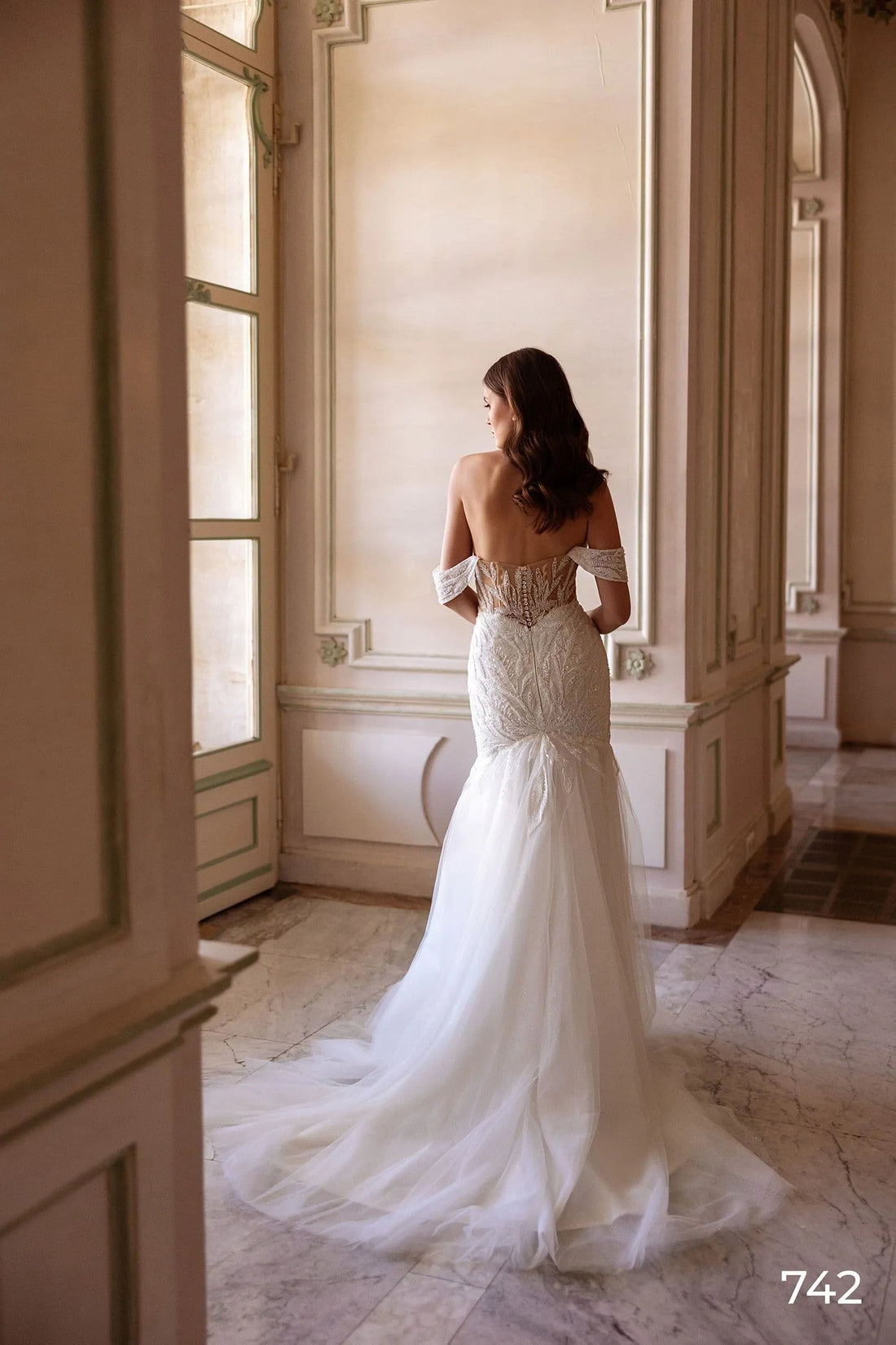 Elegant Mermaid Classic Women's Wedding Dresses Modern Lace Appliques Bride Gowns Popular Off Shoulder Wedding Gown Satin