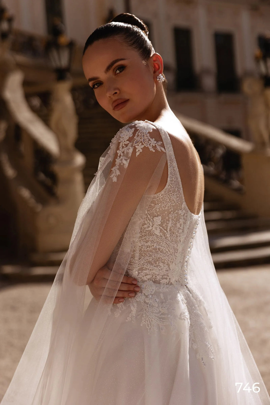 Sexy Wedding Dresses Tulle Sequins Backless Zipper V-Neck Customised Vestido De Satin