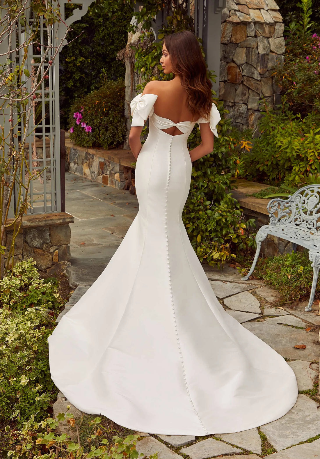 Simple Satin Wedding Dresses with Bow Sleeves Bridal Gowns Keyhole Back Satin mermaid Sweep Vestidos De Novia Satin