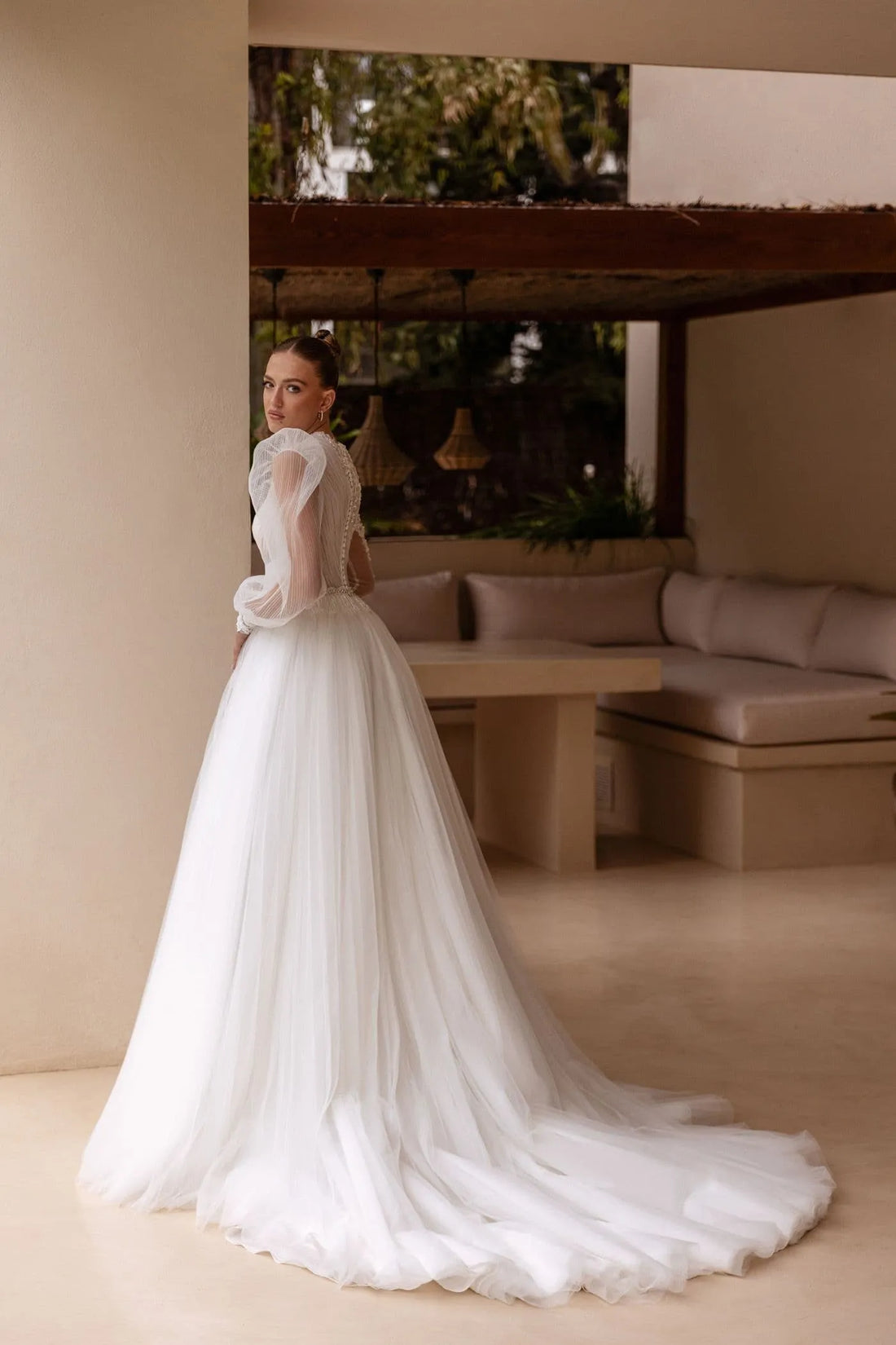 Wedding Dresses Long Sleeve Appliques Lace Modern Bridal Dress Tulle Bride Gowns Vestidos De Novia Customized Satin