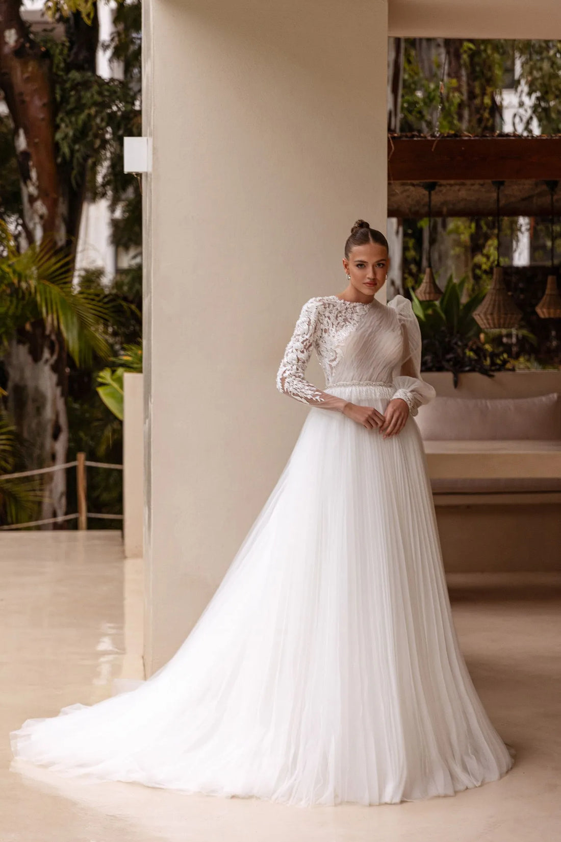 Wedding Dresses Long Sleeve Appliques Lace Modern Bridal Dress Tulle Bride Gowns Vestidos De Novia Customized Satin