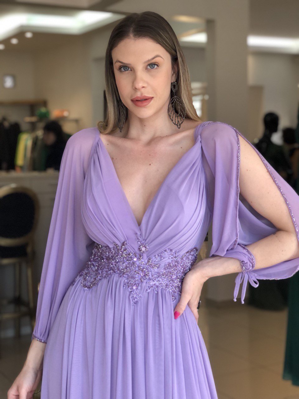 Elegante Lavanda فساتين سهره فاخره Vestidos De Noche De corte en A con manga capa y lentejuelas brillantes en el pecho Vestidos De Fiesta