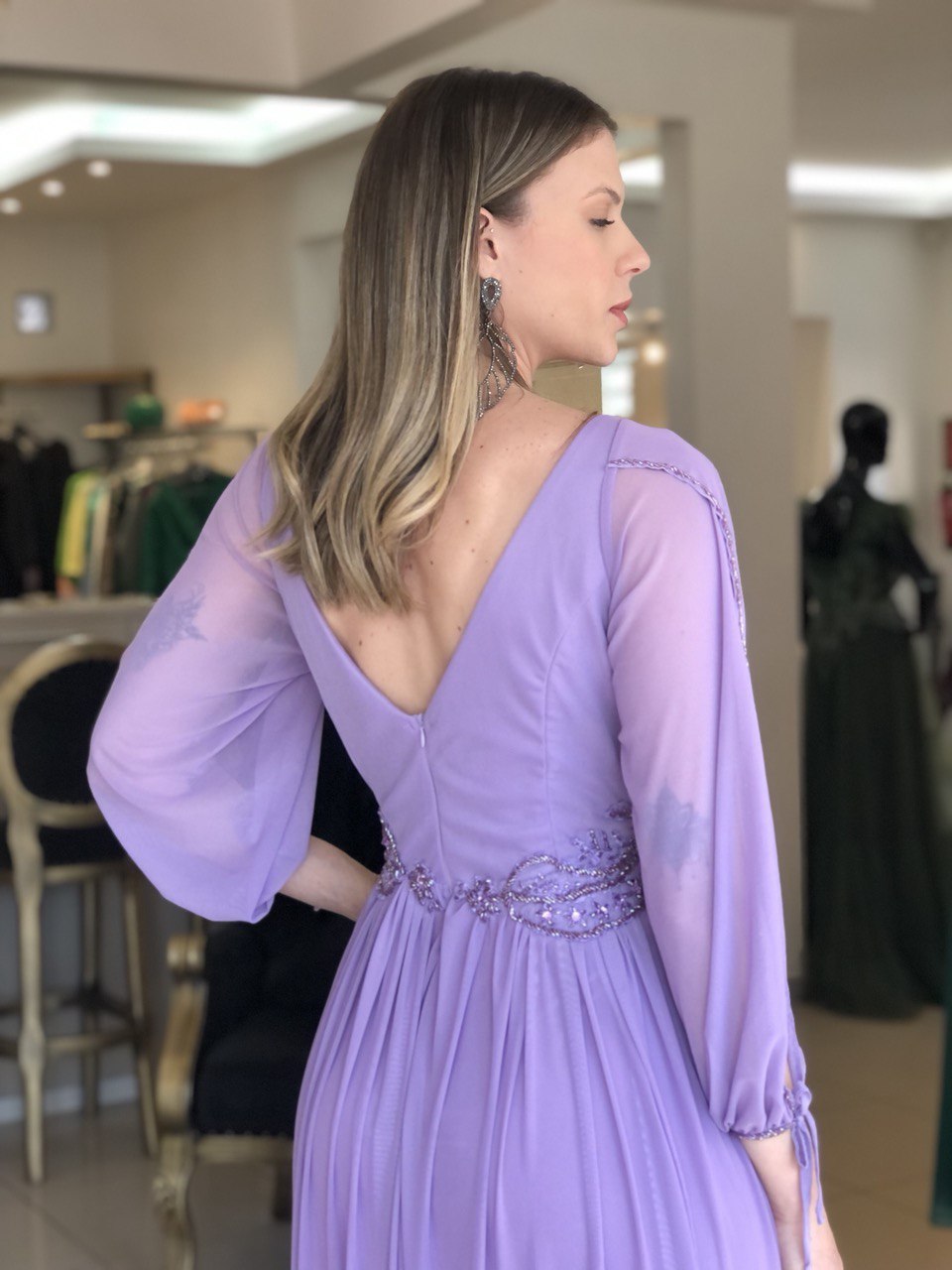 Elegante Lavanda فساتين سهره فاخره Vestidos De Noche De corte en A con manga capa y lentejuelas brillantes en el pecho Vestidos De Fiesta