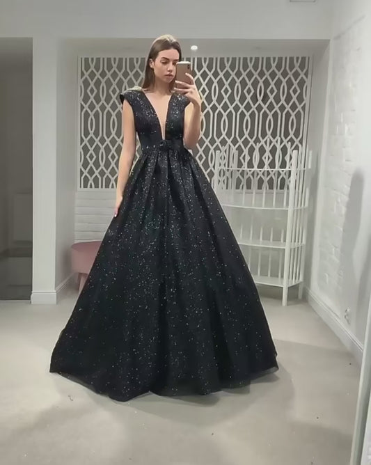 Vestidos de noche con escote en V profundo Brillos brillantes Lentejuelas ostentosas Sin mangas Una línea Fiesta formal Vestidos de fiesta negros Tren de barrido