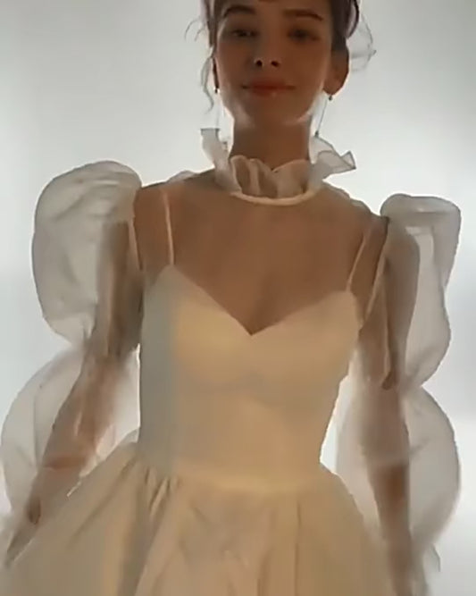 Simple Short Wedding Dresses Long Sleeves High Neck Organza A-Line Mini Bride Dresses Ruffles Beach Civil Wedding Gowns
