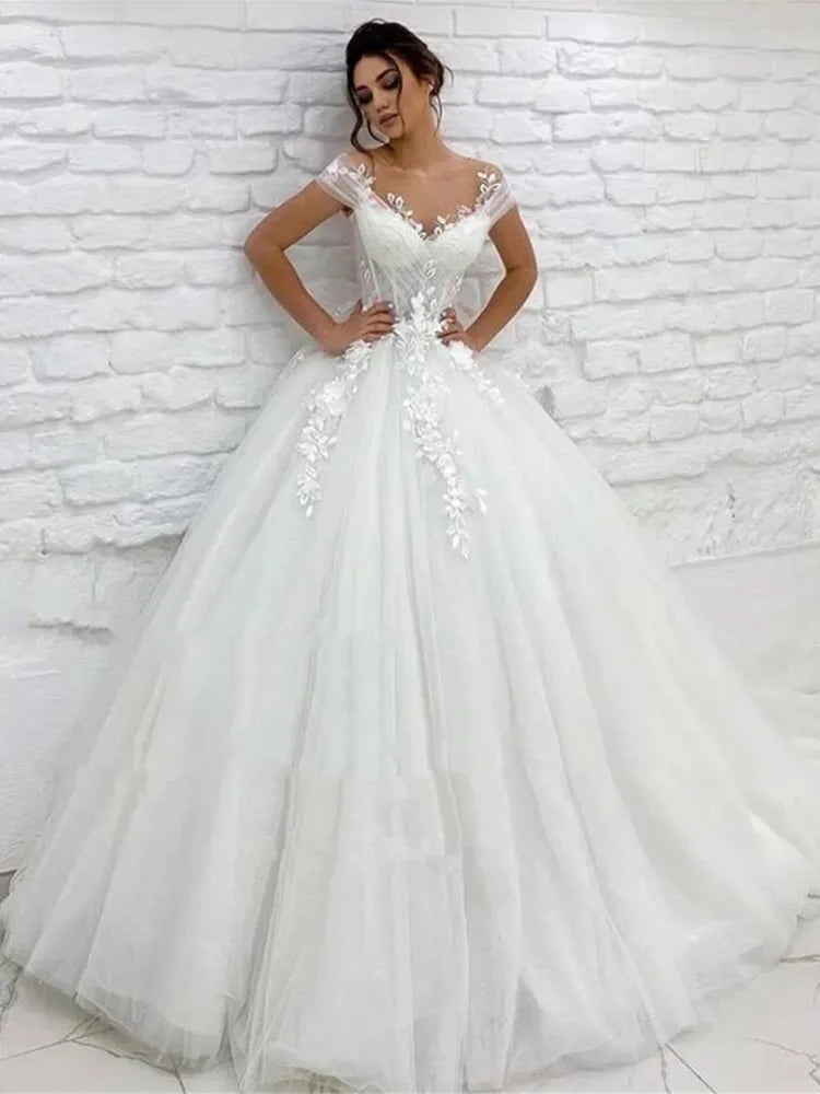 Gorgeous Women's Wedding Dresses A-Line 3D Lace Applique Bohemian Bridal Gowns Princess Formal Beach Party Sexy V-Neck Robe