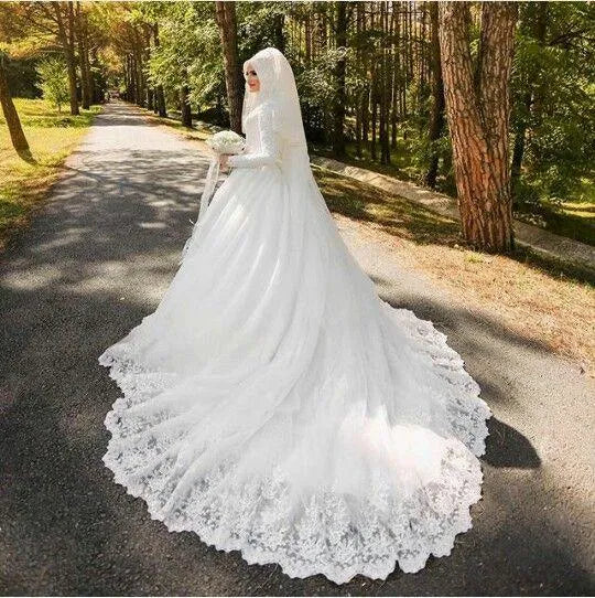 Vestido de noiva árabe Islâmico Manga longa Vestido de noiva muçulmano vestido de baile árabe renda hijab vestido de noiva 2021