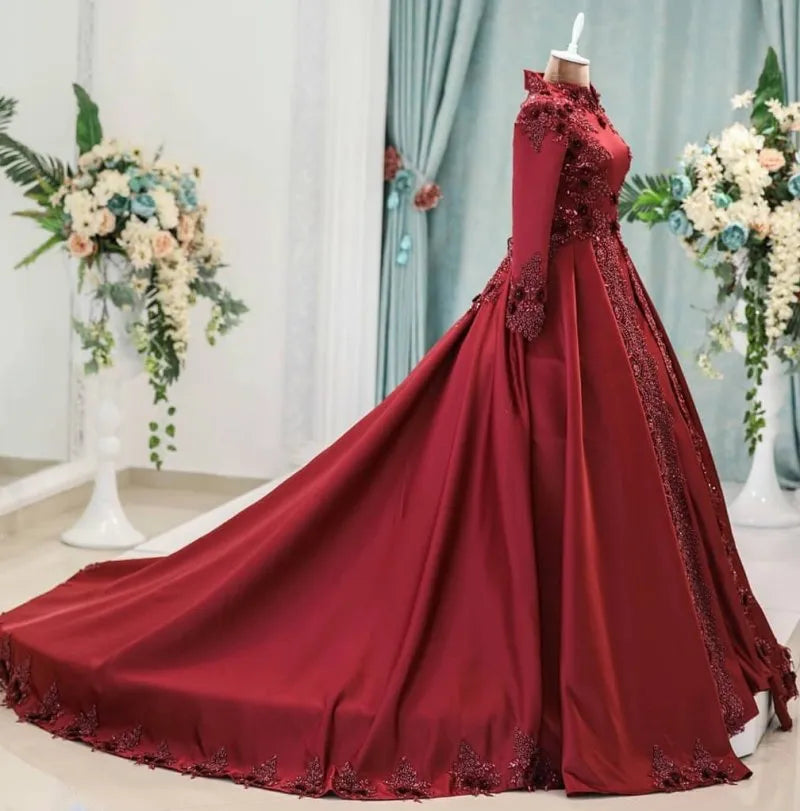 Vestidos de novia musulmanes árabes de color rojo oscuro con mangas largas de encaje con cuello alto, vestidos de novia con apliques