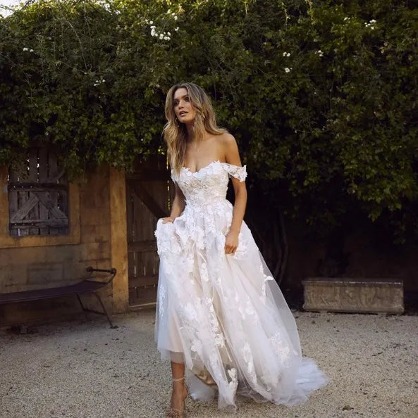 BOHO Hochzeitskleid von der Schulter Vintage Spitzen Applikationen Braut Kleider Vestido de Novia Mitte gemacht