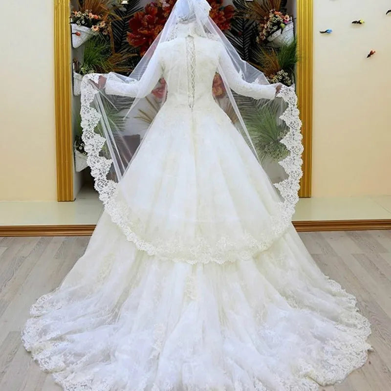 Long Sleeve Lace Wedding Dresses Ball Gown High Neck Muslim Gowns Wedding Luxury Appliques Bridal Dresses Saudi Arabic Design