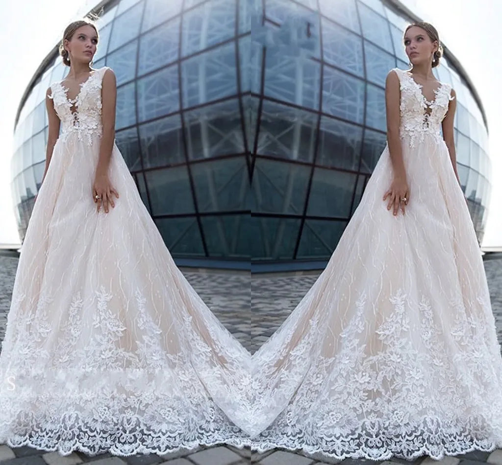 Graceful Tulle V-Neckline A-line Wedding Dress With Lace Appliques & 3D Flowers & Beadings Champagne Bridal Gowns