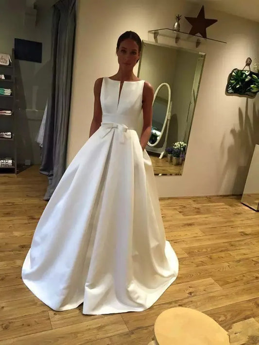 Vintage Princess A Line Wedding Dress with Pocket Floor Lenght Sexy Backless Bridal Gowns Wedding Gown Vestido De Novia