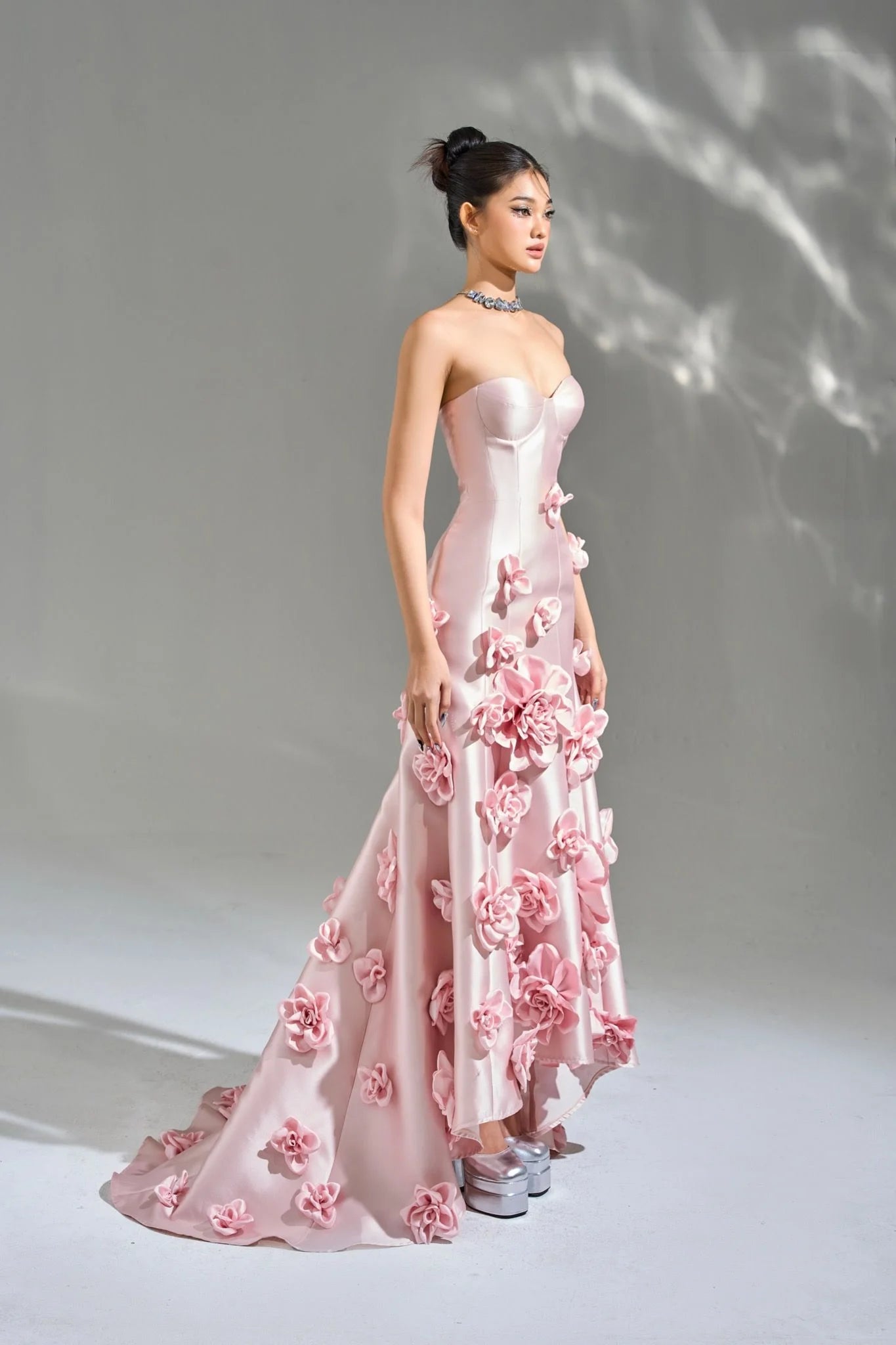 Robe de bal rose élégante, sans manches, robe de soirée de mariage, fleurs 3D, à lacets, avec traîne, pour femmes