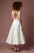 Romantic White Mini Short Wedding Dress with Floral Lace for a Delicate and Feminine Look New Satin white