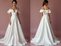 Modern White Princess Wedding Dress with a Plunging Neckline and Elegant Design backless New Satin white