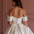 Minimalist White Mini Short Wedding Dress with a Halter Neckline for a Chic and Contemporary Style New Satin white