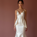 Fitted White Mermaid Wedding Dress with a Detachable Train for Versatility backless New Satin white