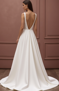 Elegant A-Line Gown with Layers of Soft Tulle for a Princess Look backless mesh New Satin split