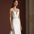 Flattering White A-Line Bridal Gown with a Natural Waistline for a Slim Fit backless New Satin white