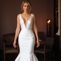 Elegant Trumpet Wedding Dress with a Timeless and Classic Design backless mesh New Satin