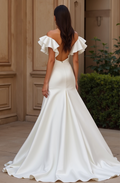 Classic White Mermaid Wedding Dress with a Sweetheart Bodice for a Flattering Fit backless New Satin white