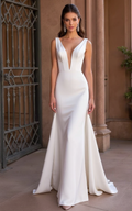 Timeless A-Line Wedding Dress with a Chapel-Length Train backless New Satin