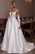 A-Line Wedding Dress with a Halter Neck for a Sophisticated Bridal Look backless New Satin