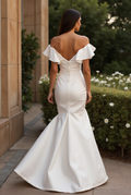 Sexy White Mermaid Wedding Dress with a Deep Cut-Out Back for a Modern Feel backless New Satin white