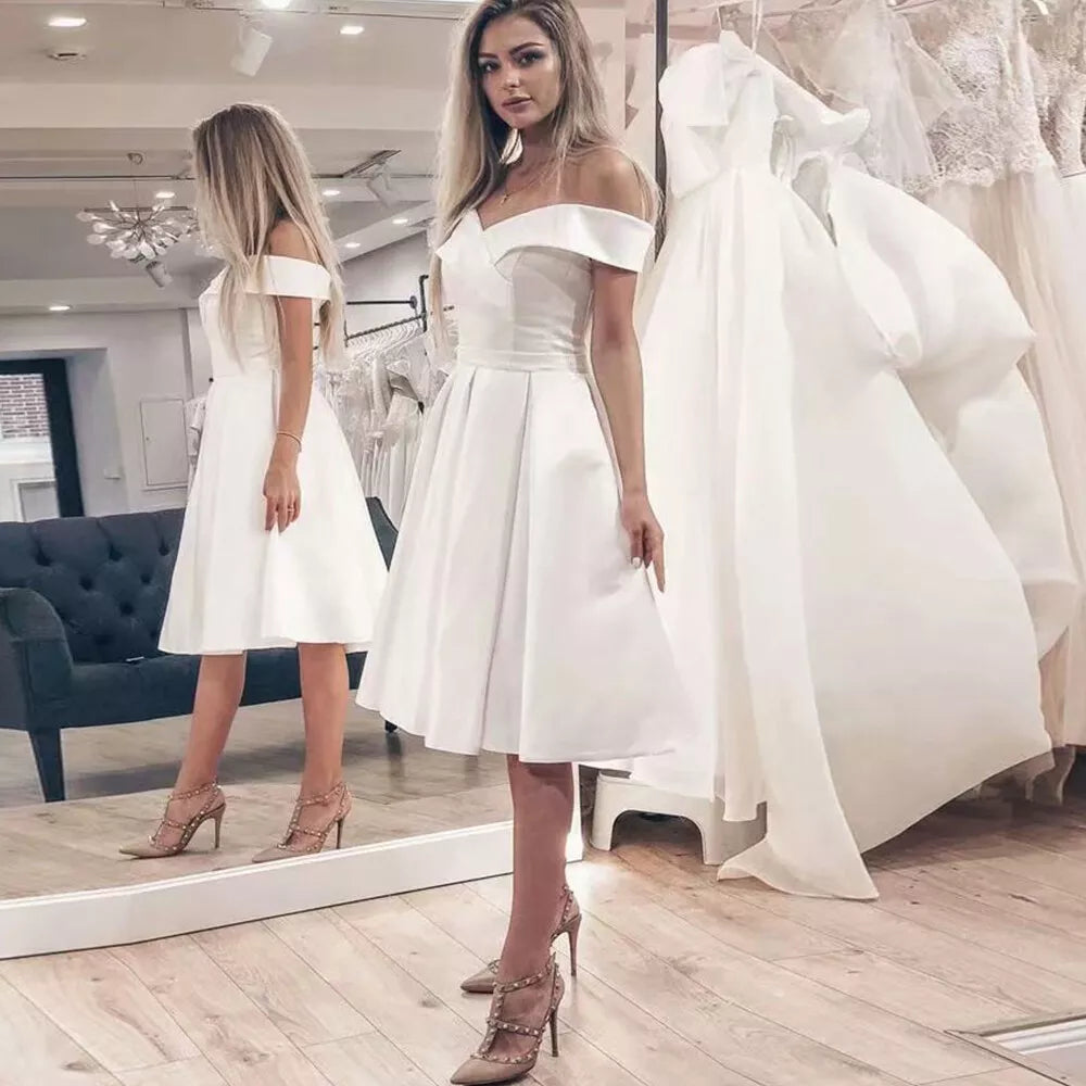 Summer Off Shoulder Short Wedding Dress Simple Knee Length Satin New Arrival Bride Dresses White Bridal Gowns