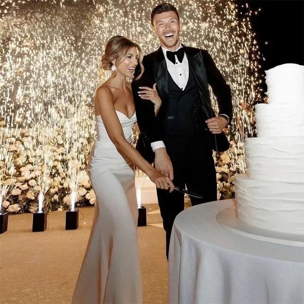 Vestido de novia blanco de sirena de crepé con abertura lateral alta sin mangas, escote en forma de corazón, vestido de novia largo hasta el tobillo sin tirantes, hecho a medida