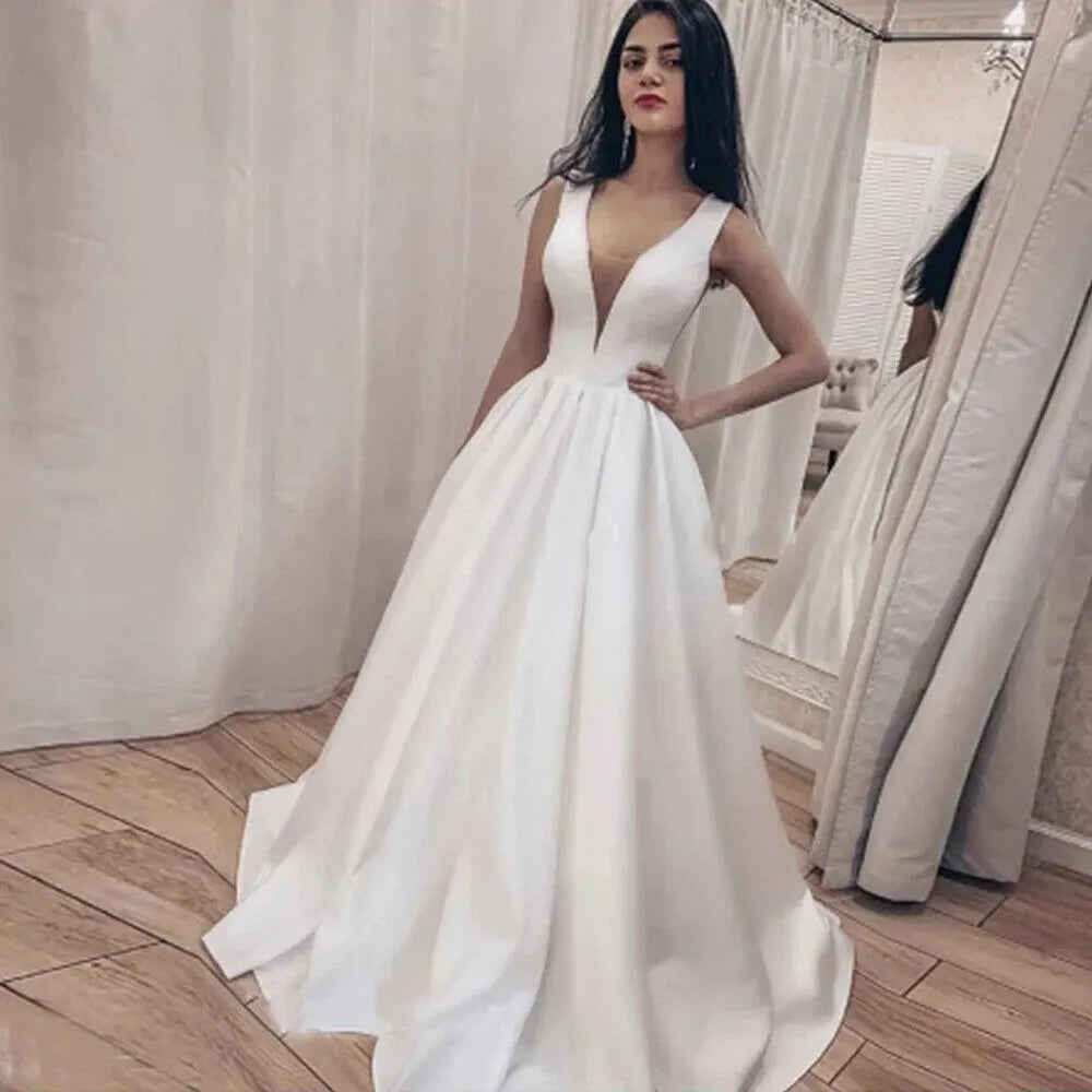 Deep V-neck Elegant Satin Wedding Dress Robe De Mariée Bride To Be Long Bride Gown Vestido De Novia 14w