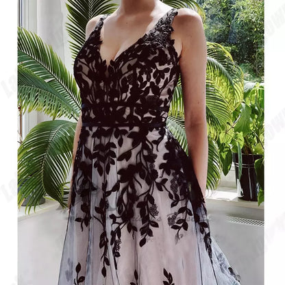 Black Elegant Wedding Dresses V Neck Sleeveless Lace Bridals Party Gowns Sweep Train Evening Dresses for Brides Wedding