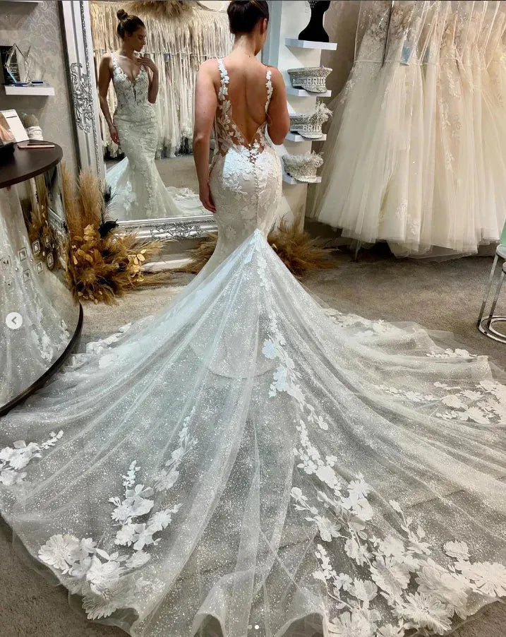 Luxury Mermaid Wedding Dresses WomenLace Open Back V-Neck Applique Spaghetti Straps Bridal Gown Train Vestidos De Novia Ivory 20w