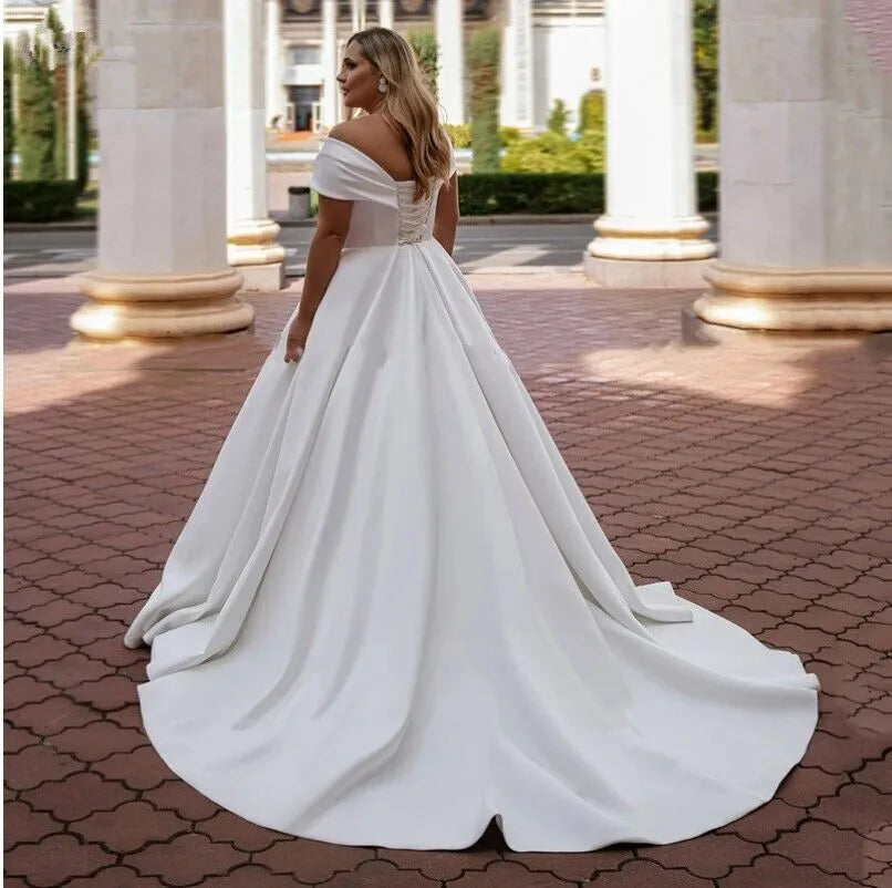LAYOUT NICEB Plus Size V Neck Off Shoulder Wedding Dress Satin Bridal Gowns Bride Party Simple Vestido De Novia Customized Tie 28w