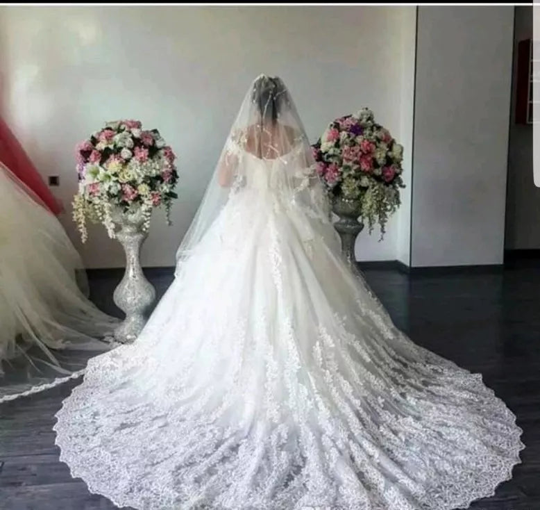 Myyble white off the shoulder plus ukuran vestido de noiva train gaun pengantin khusus dibuat plus ukuran bridal tulle mariage