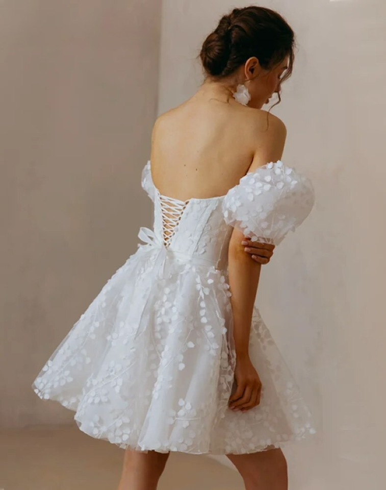 Renda gaun pengantin pendek mini renda di lengan puff puffy leher persegi gaun pesta pengantin sari lini backless vestido de novia