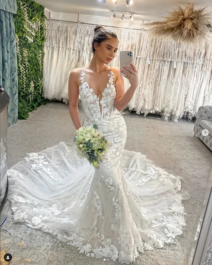 Luxury Mermaid Wedding Dresses WomenLace Open Back V-Neck Applique Spaghetti Straps Bridal Gown Train Vestidos De Novia Ivory 20w