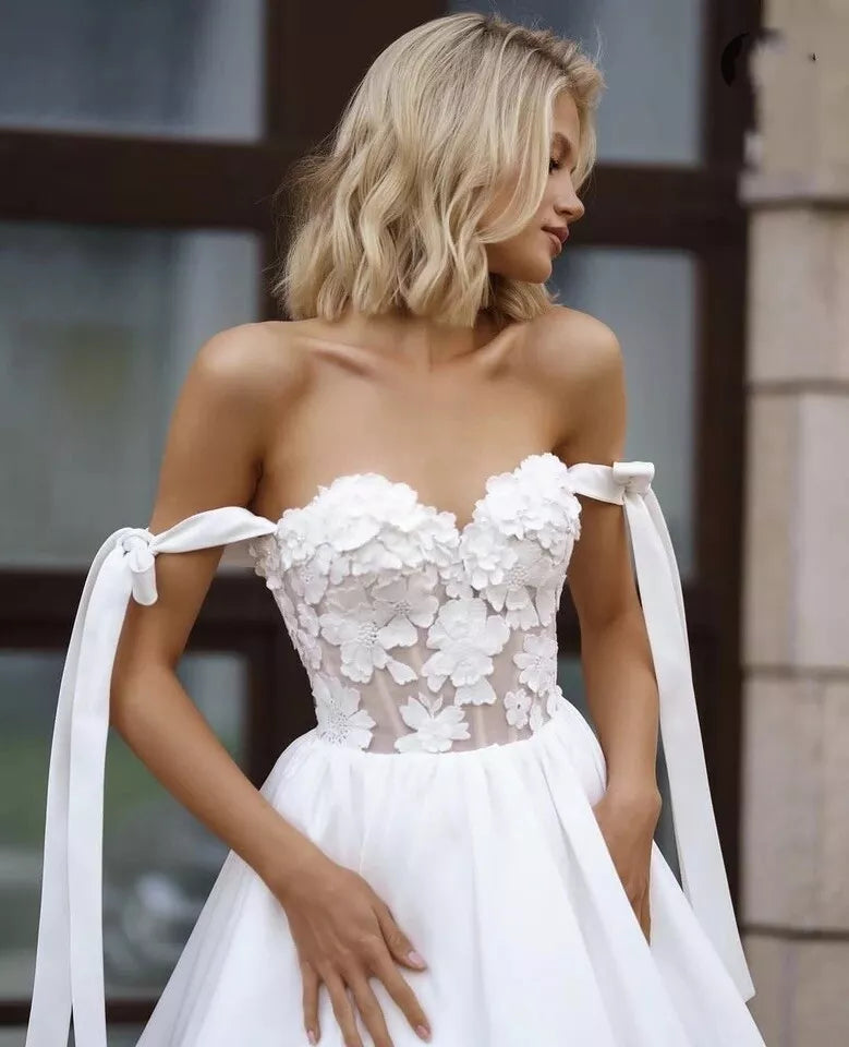 Elegant Short Wedding Dresses A-Line Lace Sweetheart Off The Shoulder Satin Open Back Bridal Gown Above Knee Vestidos De Noiva