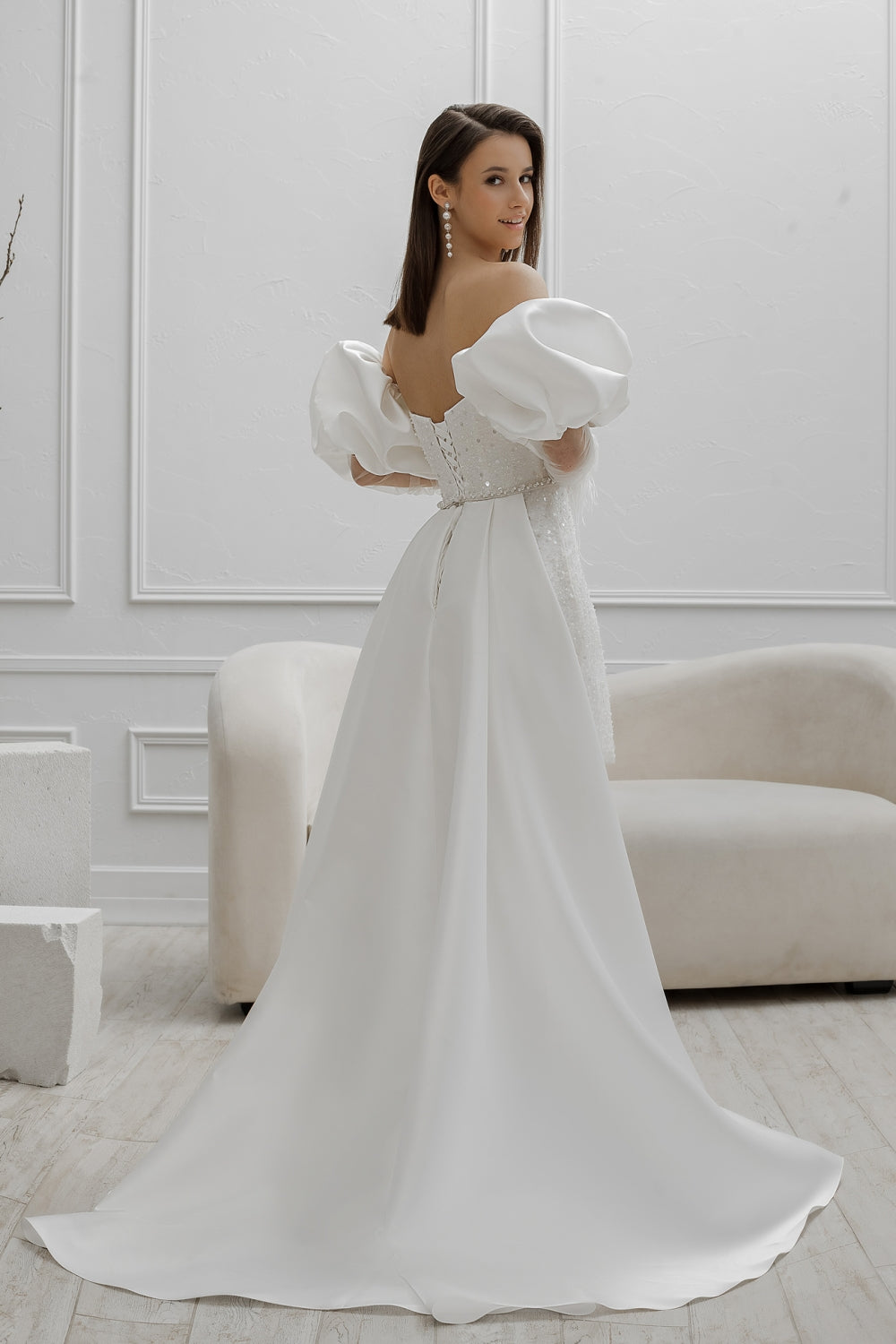 Sexy Meerjungfrau Brautkleider gegen Nackenfärbung Pailletten Bridals Partykleider Sweep Zug Puffärmel Bräute Vestidos de Novia