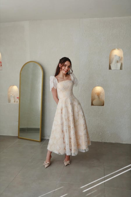 Elegant A-Line Midi Wedding Party Dresses Square Collar Beading FLowers Short Sleeves Brides Evening Dress for Women